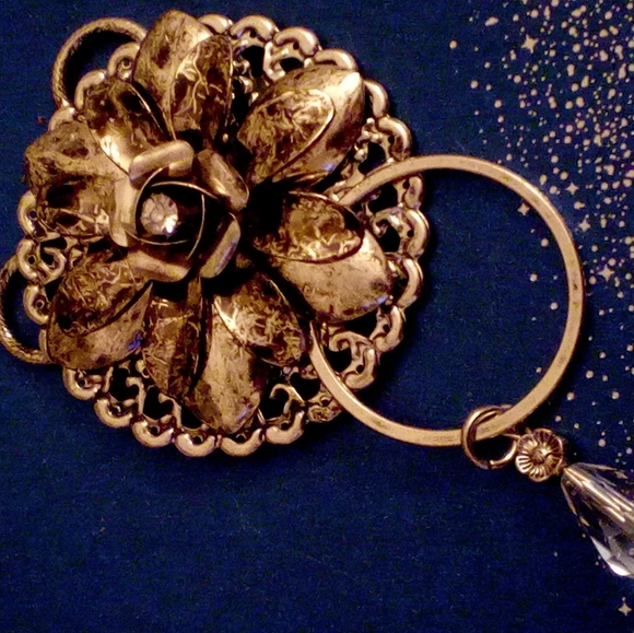 Assorted Jewelry - Picture 6 of 16